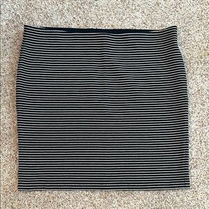 LOFT Black and White Striped Pencil Skirt